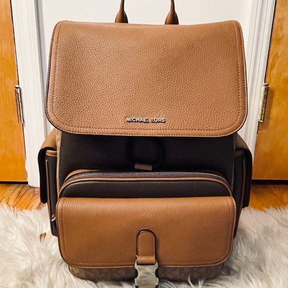 MICHAEL KORS UTILITY RUCKSACK LEATHER BACKPACK - Picture 4 of 10